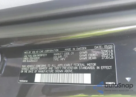 2022 Volvo Xc60 B5 Momentum z USA, uszkodzony, nr VIN YV4L12DK1N1081221